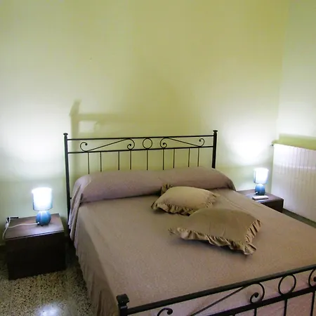 Casa Del Melograno Camaiore