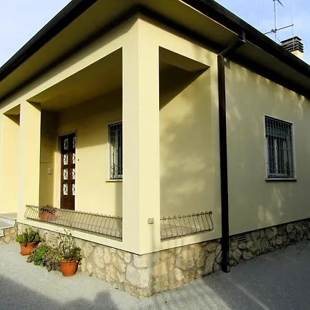 Διαμέρισμα Casa Del Melograno Camaiore